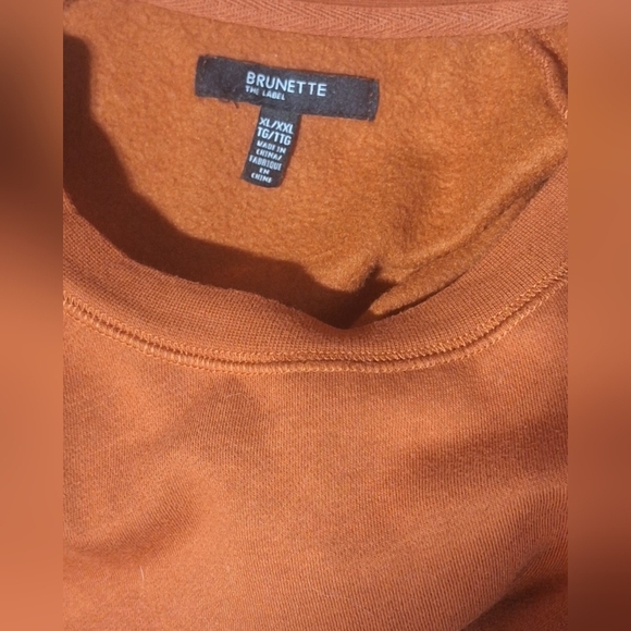 XXL Brunette The Label Orange Sweatshirt with White Text - Picture 2 of 5
